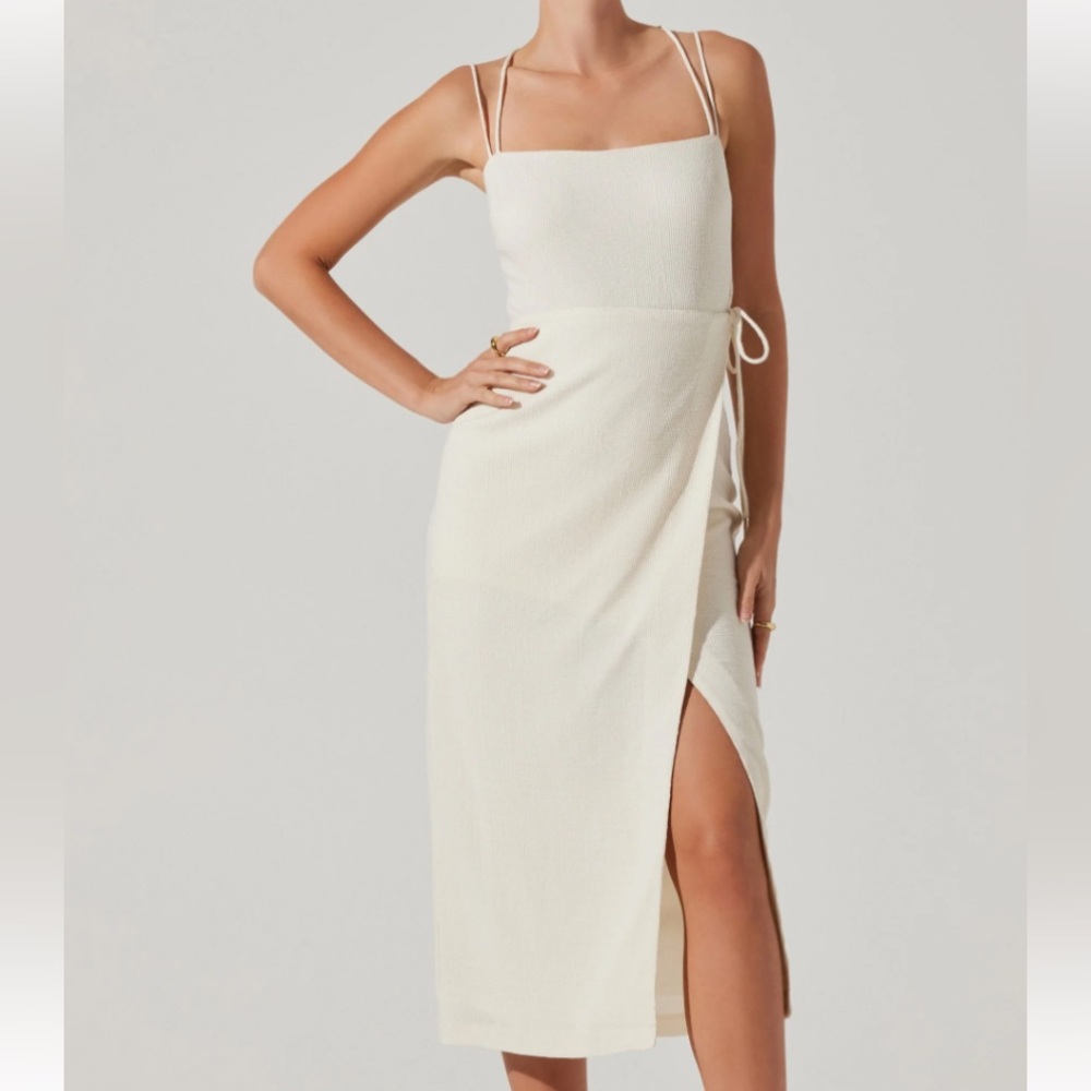ASTR Brinda Wrap Midi Dress